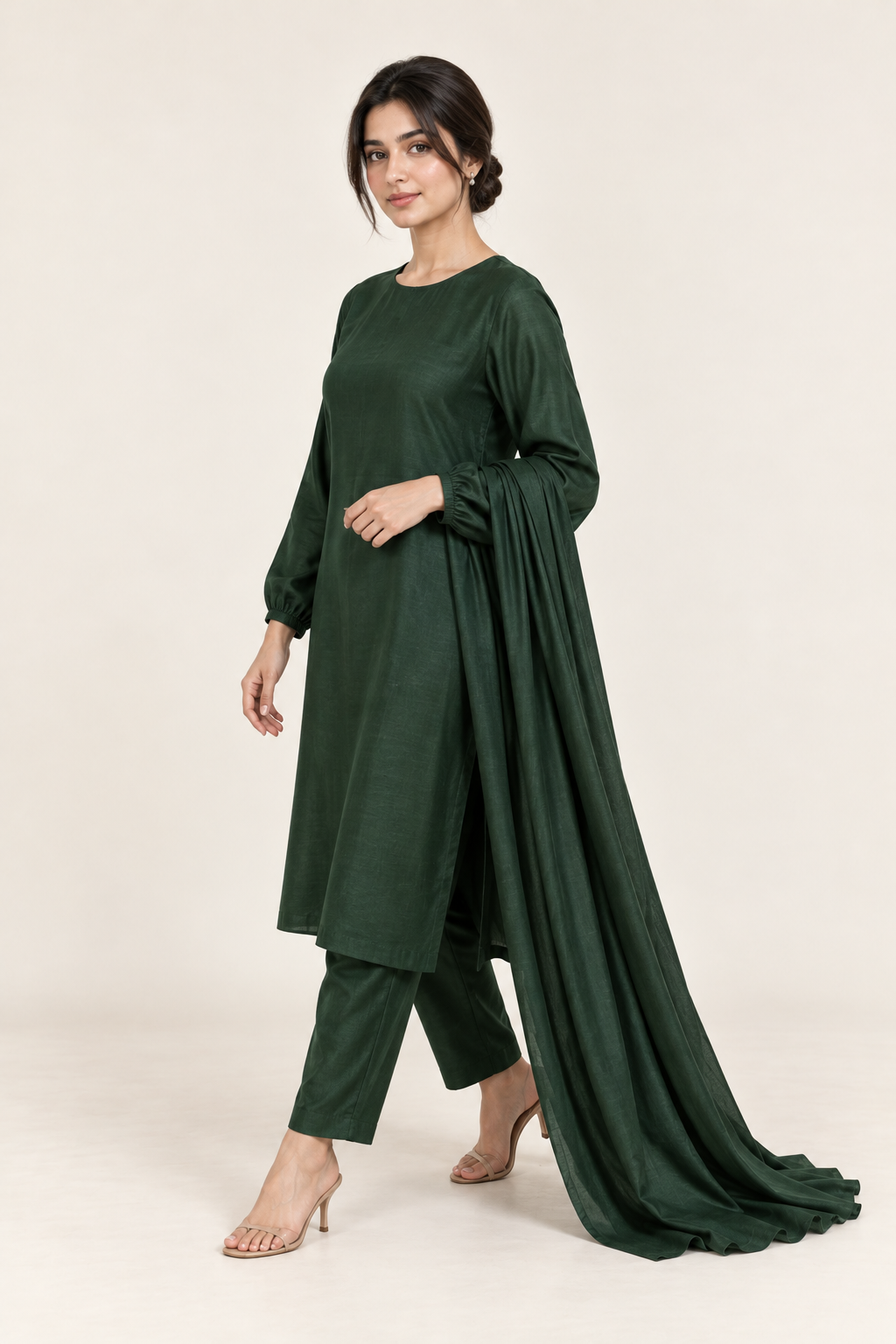 Gulelalah Laiba — Hunter Green Silk