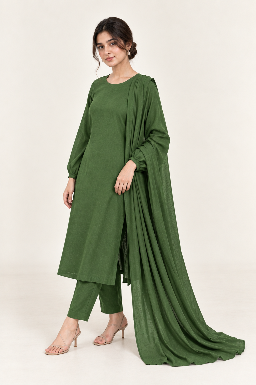 Gulelalah Zoya — Fern Green Lawn