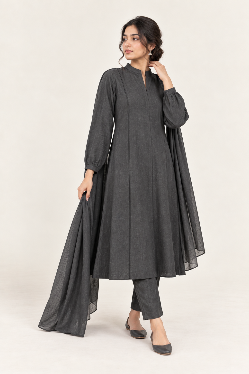 Gulelalah Areeba — Charcoal Khaddar