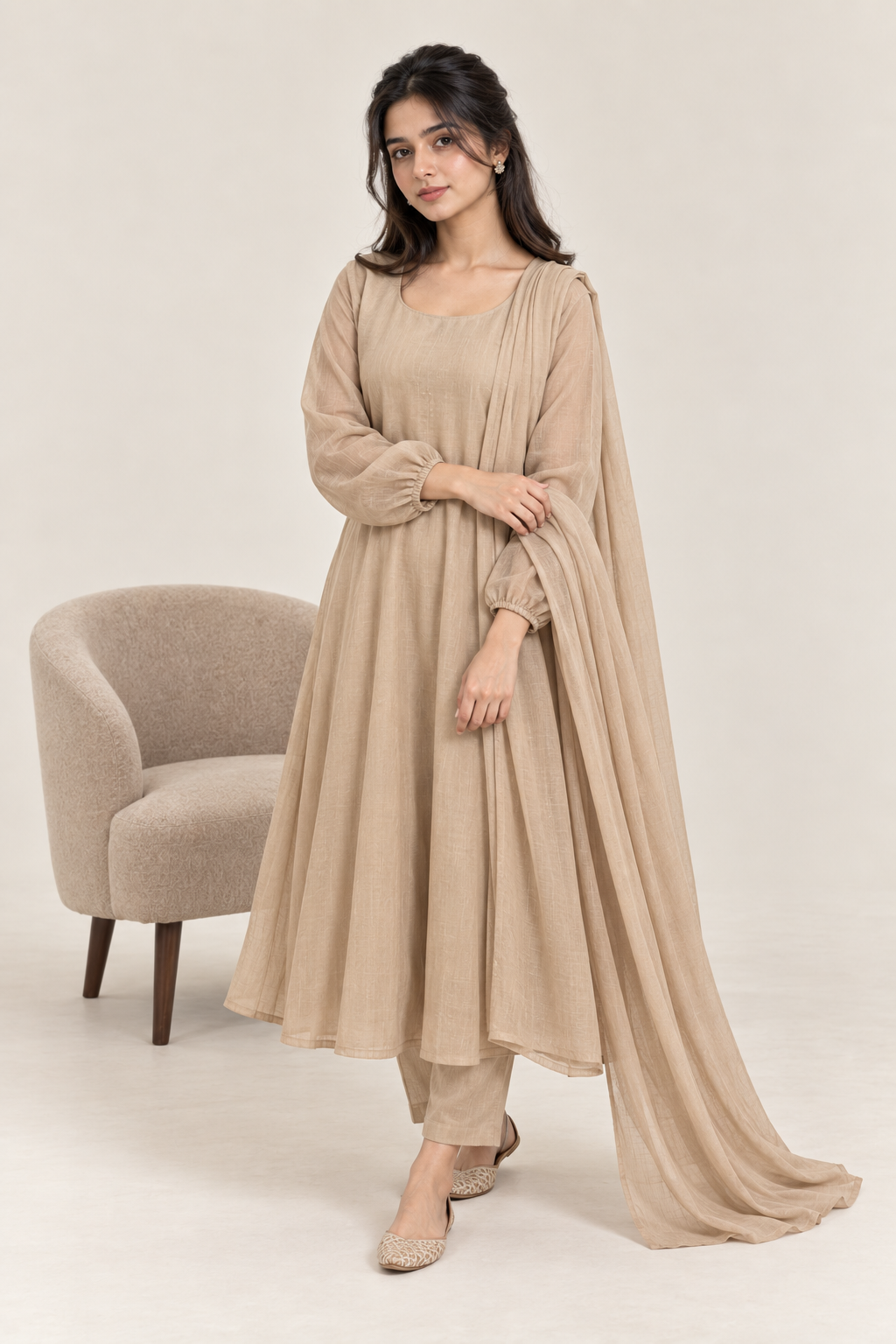 Gulelalah Noor — Soft Sand Organza